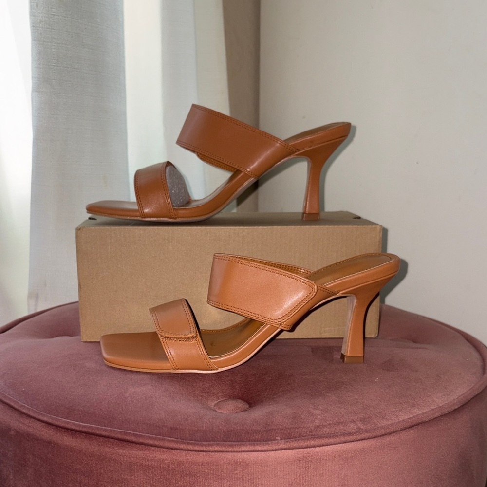 Chic Tan Leather Heeled Mules